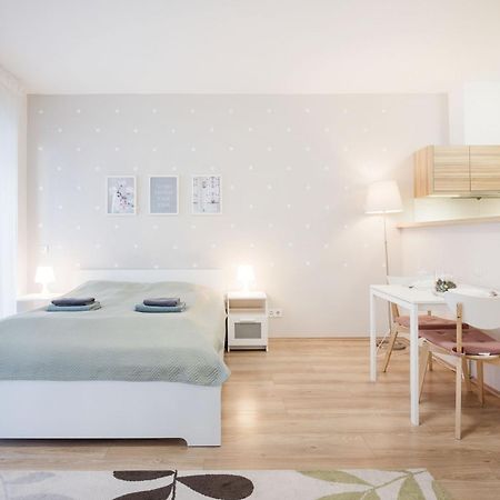 布达佩斯The Chic Crib With Balcony公寓 外观 照片