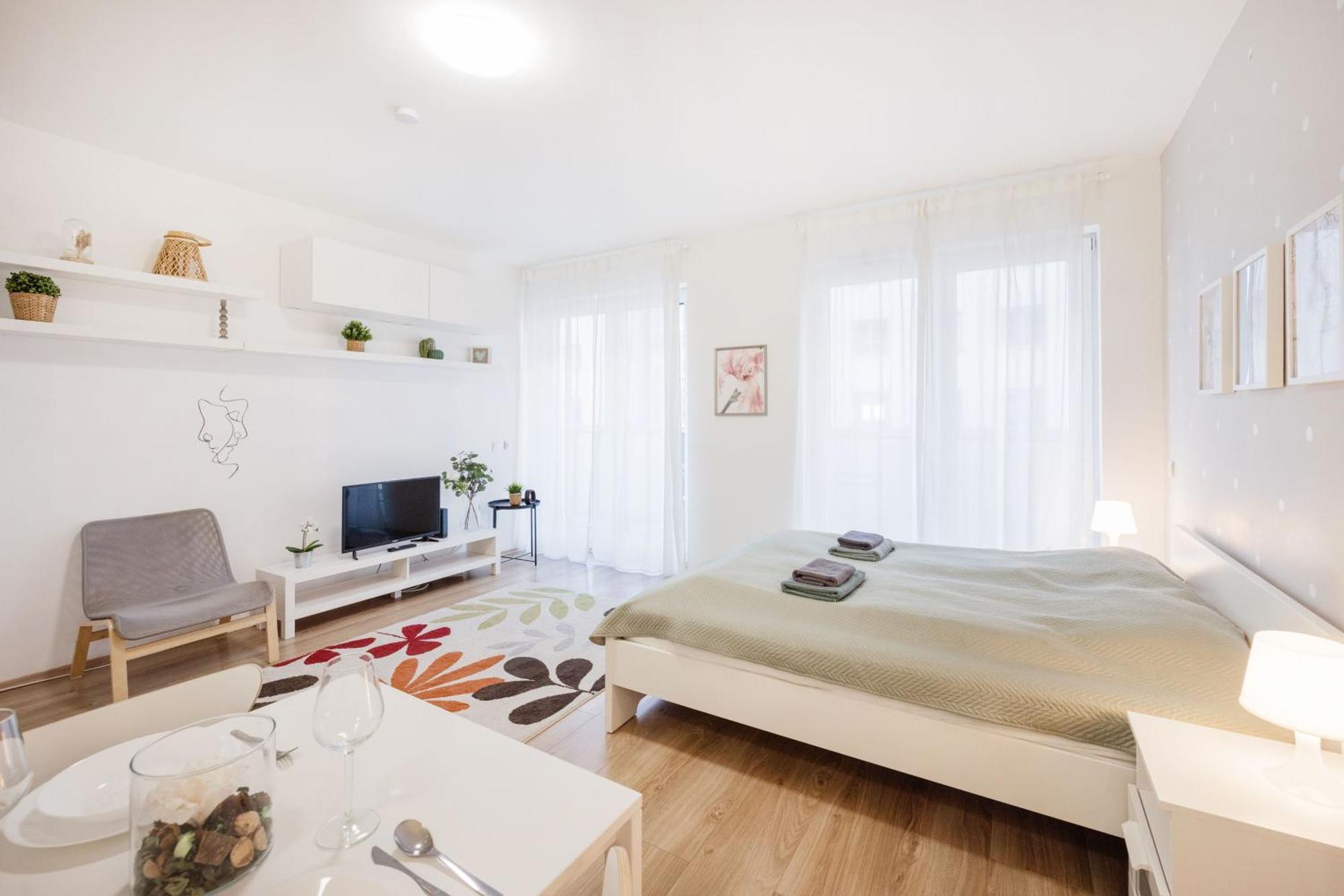 布达佩斯The Chic Crib With Balcony公寓 外观 照片