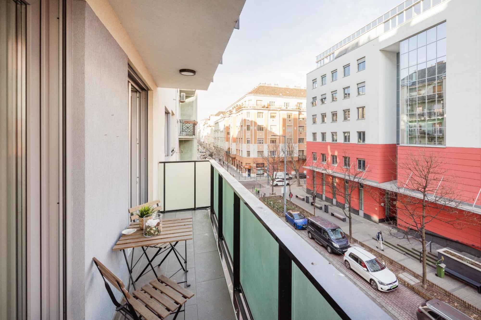 布达佩斯The Chic Crib With Balcony公寓 外观 照片
